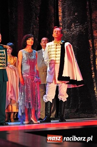 Zdjęcie w galerii na portalu naszraciborz.pl: Hrabina Marica na dobry początek wiadomości z regionu