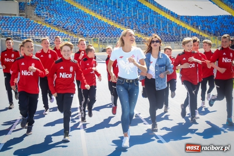 Zdjęcie w galerii na portalu naszraciborz.pl: Justyna Święty-Ersetic została ambasadorką [FOTO] wiadomości z regionu