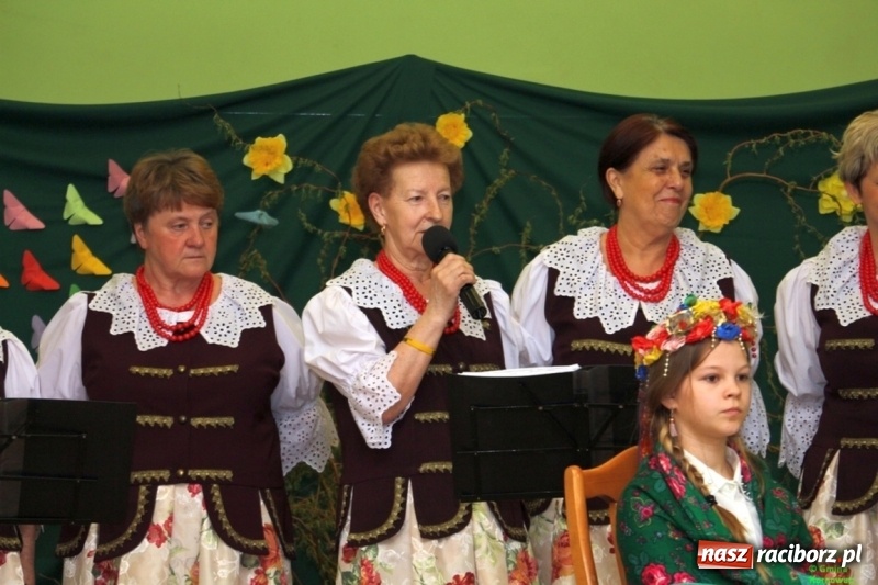 Zdjęcie w galerii na portalu naszraciborz.pl: Sprawdź, co znajdzie się na świątecznych kornowackich stołach wiadomości z regionu