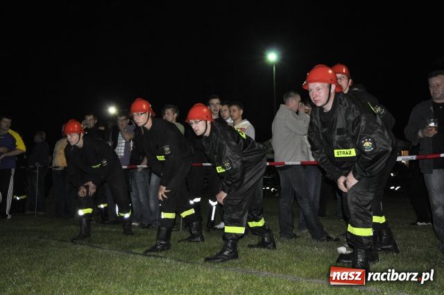 Zdjęcie w galerii na portalu naszraciborz.pl: Puchary dla Rudyszwałdu i Makowa wiadomości z regionu