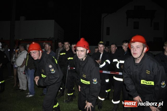 Zdjęcie w galerii na portalu naszraciborz.pl: Puchary dla Rudyszwałdu i Makowa wiadomości z regionu