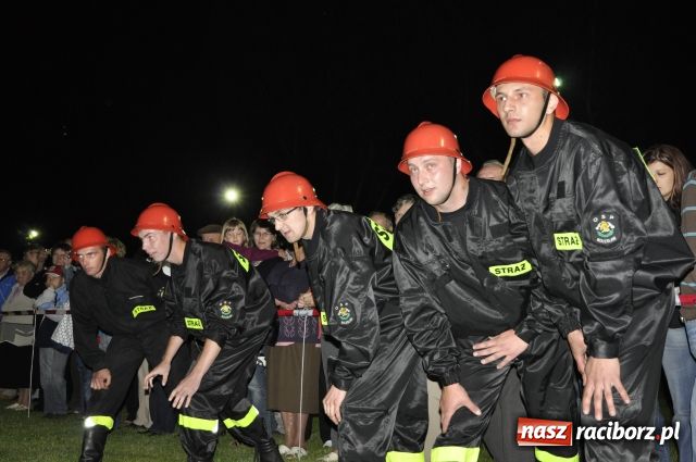 Zdjęcie w galerii na portalu naszraciborz.pl: Puchary dla Rudyszwałdu i Makowa wiadomości z regionu