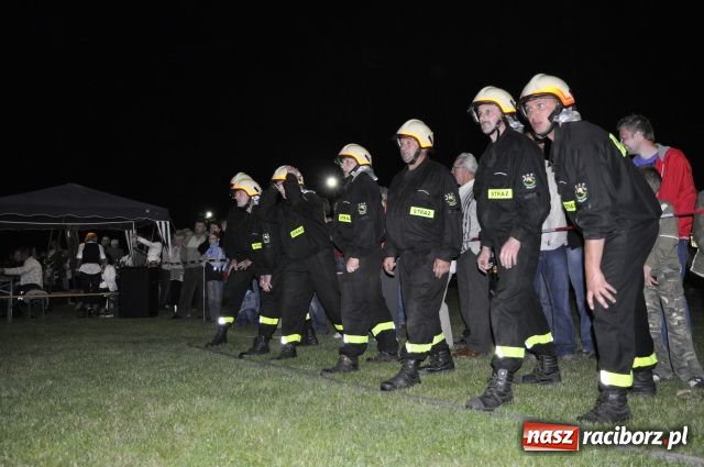 Zdjęcie w galerii na portalu naszraciborz.pl: Puchary dla Rudyszwałdu i Makowa wiadomości z regionu