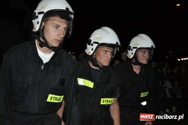 Zdjęcie w galerii na portalu naszraciborz.pl: Puchary dla Rudyszwałdu i Makowa wiadomości z regionu