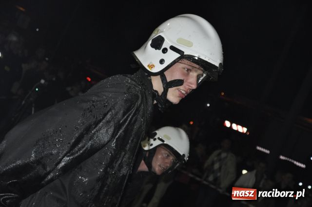 Zdjęcie w galerii na portalu naszraciborz.pl: Puchary dla Rudyszwałdu i Makowa wiadomości z regionu