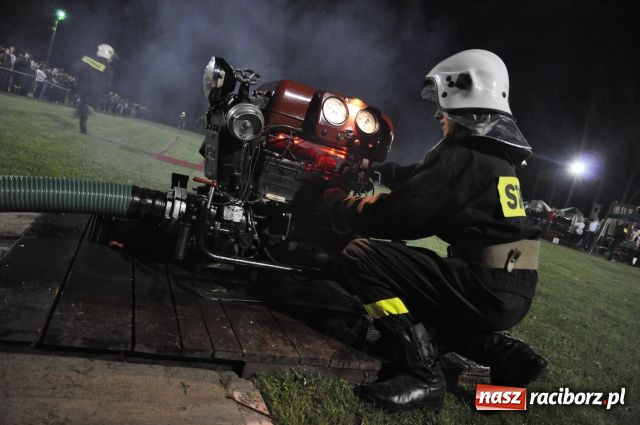 Zdjęcie w galerii na portalu naszraciborz.pl: Puchary dla Rudyszwałdu i Makowa wiadomości z regionu