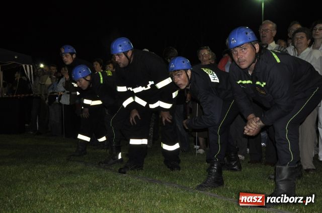 Zdjęcie w galerii na portalu naszraciborz.pl: Puchary dla Rudyszwałdu i Makowa wiadomości z regionu