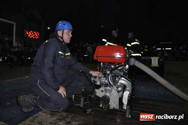 Zdjęcie w galerii na portalu naszraciborz.pl: Puchary dla Rudyszwałdu i Makowa wiadomości z regionu