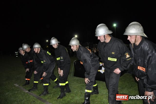 Zdjęcie w galerii na portalu naszraciborz.pl: Puchary dla Rudyszwałdu i Makowa wiadomości z regionu