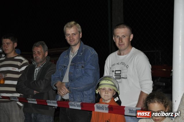 Zdjęcie w galerii na portalu naszraciborz.pl: Puchary dla Rudyszwałdu i Makowa wiadomości z regionu