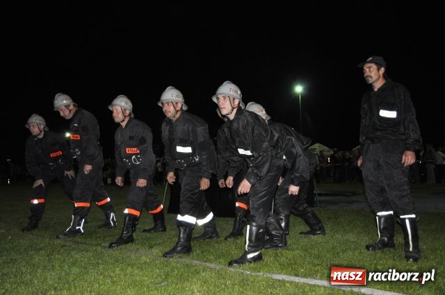 Zdjęcie w galerii na portalu naszraciborz.pl: Puchary dla Rudyszwałdu i Makowa wiadomości z regionu