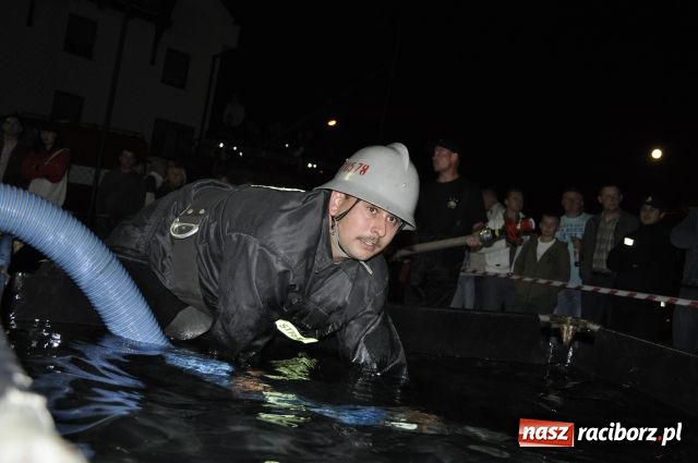 Zdjęcie w galerii na portalu naszraciborz.pl: Puchary dla Rudyszwałdu i Makowa wiadomości z regionu