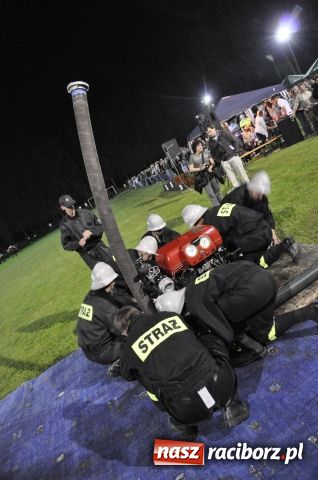 Zdjęcie w galerii na portalu naszraciborz.pl: Puchary dla Rudyszwałdu i Makowa wiadomości z regionu