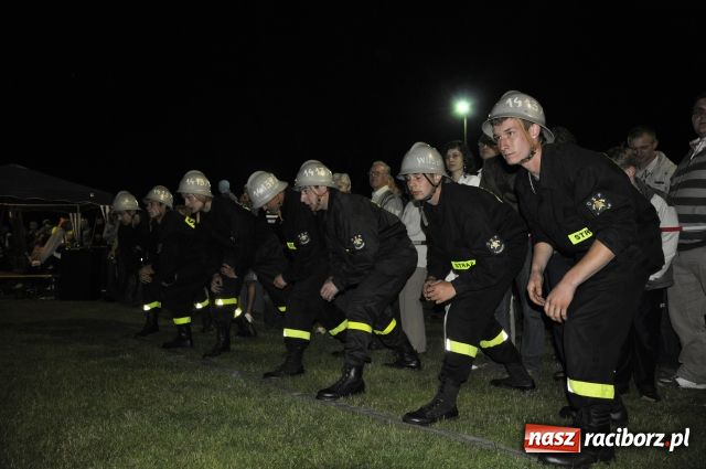 Zdjęcie w galerii na portalu naszraciborz.pl: Puchary dla Rudyszwałdu i Makowa wiadomości z regionu