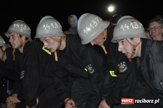 Zdjęcie w galerii na portalu naszraciborz.pl: Puchary dla Rudyszwałdu i Makowa wiadomości z regionu