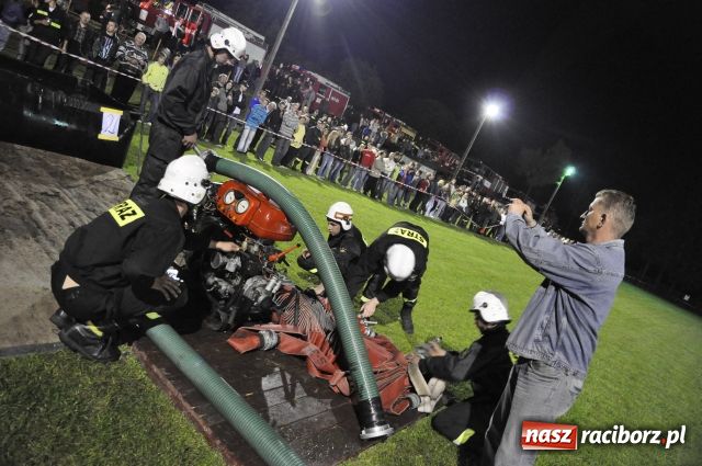 Zdjęcie w galerii na portalu naszraciborz.pl: Puchary dla Rudyszwałdu i Makowa wiadomości z regionu