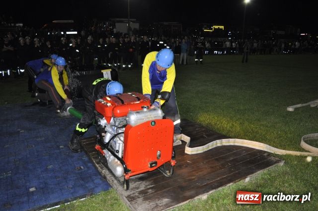 Zdjęcie w galerii na portalu naszraciborz.pl: Puchary dla Rudyszwałdu i Makowa wiadomości z regionu