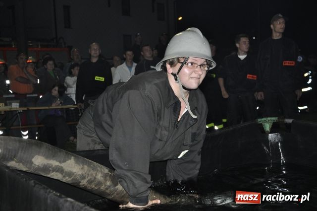 Zdjęcie w galerii na portalu naszraciborz.pl: Puchary dla Rudyszwałdu i Makowa wiadomości z regionu