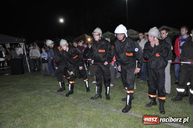 Zdjęcie w galerii na portalu naszraciborz.pl: Puchary dla Rudyszwałdu i Makowa wiadomości z regionu