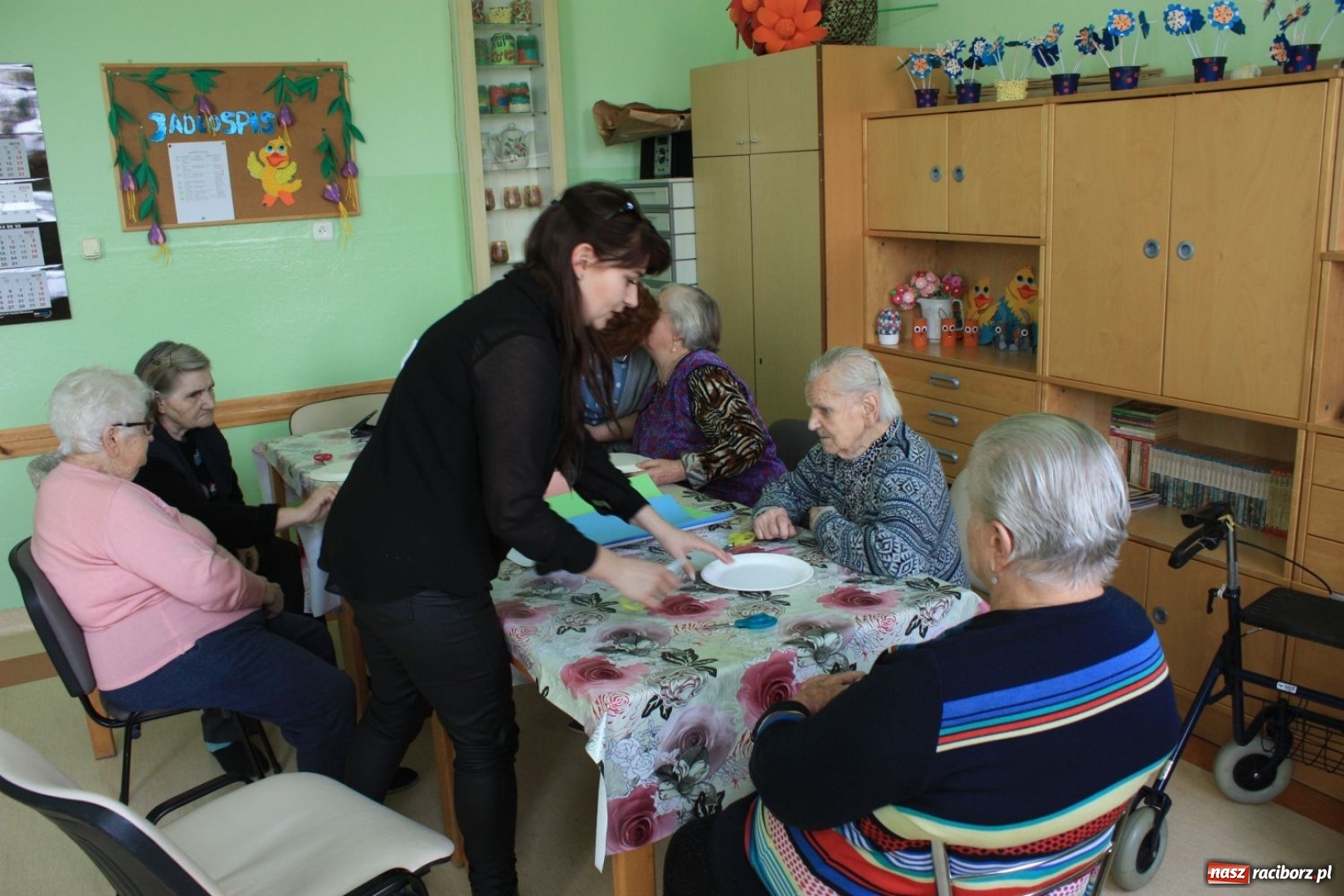 Zdjęcie w galerii na portalu naszraciborz.pl: Krzanowicki MOK organizuje czas wolny pacjentom wiadomości z regionu