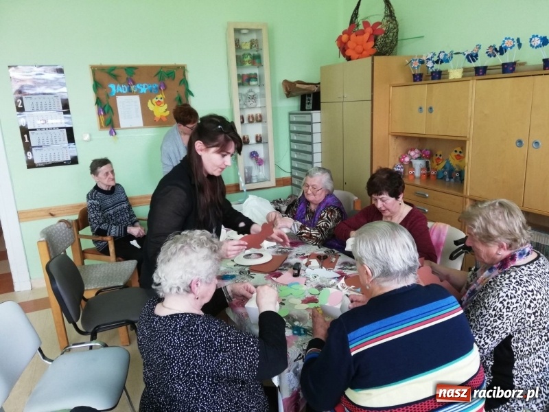 Zdjęcie w galerii na portalu naszraciborz.pl: Krzanowicki MOK organizuje czas wolny pacjentom wiadomości z regionu