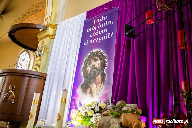 Zdjęcie w galerii na portalu naszraciborz.pl: Dekret biskupa opolskiego o przebiegu Wielkiego Tygodnia. Od Wielkanocy 50 osób w kościele wiadomości z regionu