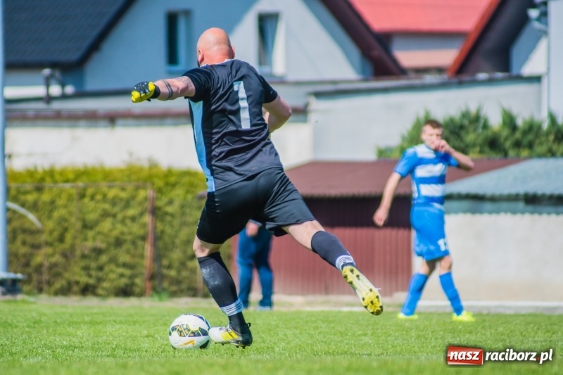 Zdjęcie w galerii na portalu naszraciborz.pl: A klasa. Zwycięska Wielka Sobota Studziennej wiadomości z regionu