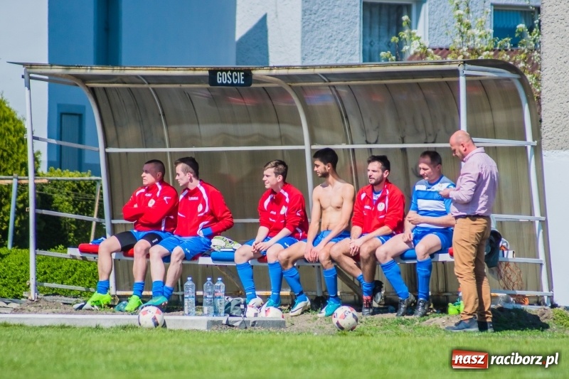 Zdjęcie w galerii na portalu naszraciborz.pl: A klasa. Zwycięska Wielka Sobota Studziennej wiadomości z regionu