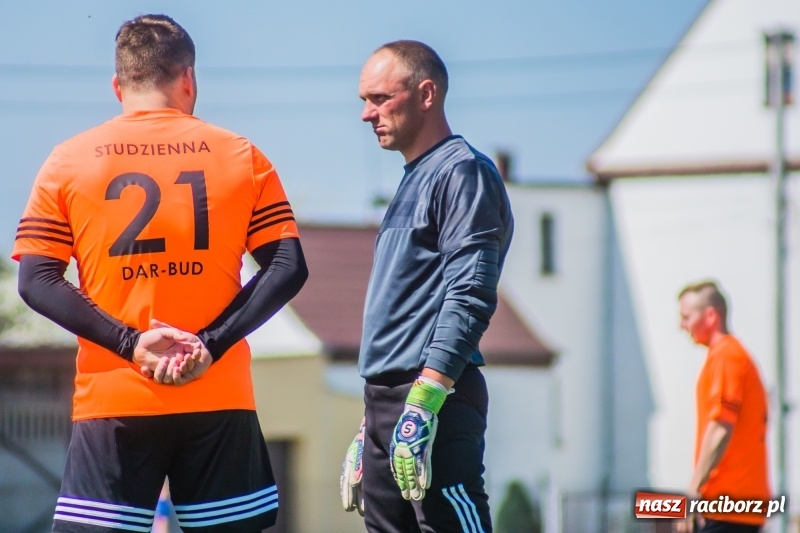 Zdjęcie w galerii na portalu naszraciborz.pl: A klasa. Zwycięska Wielka Sobota Studziennej wiadomości z regionu