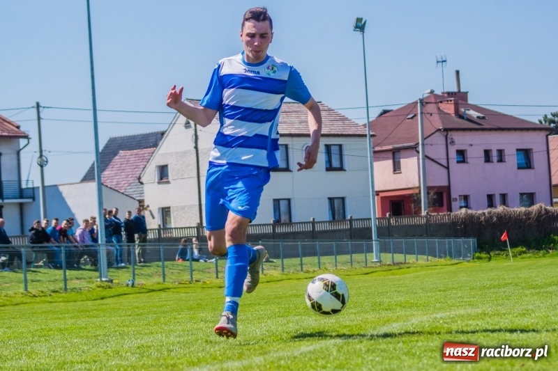 Zdjęcie w galerii na portalu naszraciborz.pl: A klasa. Zwycięska Wielka Sobota Studziennej wiadomości z regionu