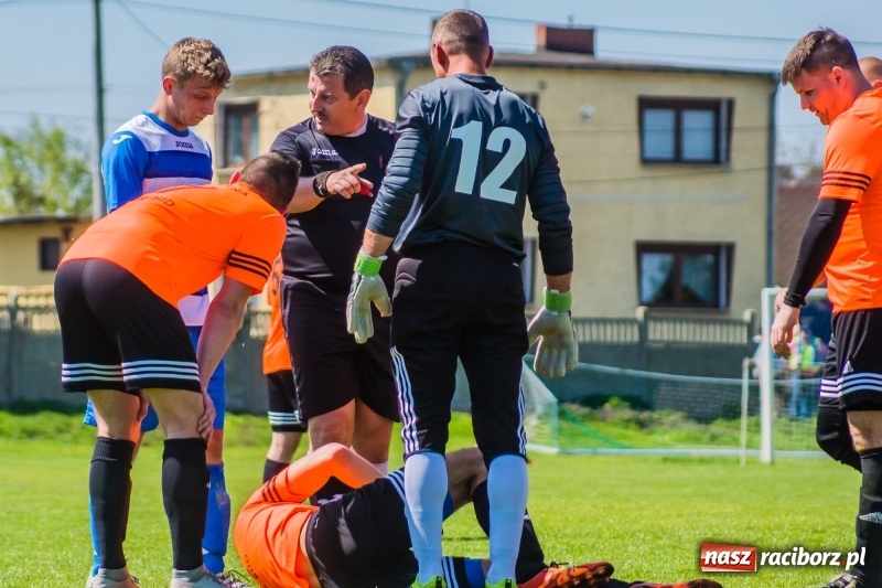 Zdjęcie w galerii na portalu naszraciborz.pl: A klasa. Zwycięska Wielka Sobota Studziennej wiadomości z regionu