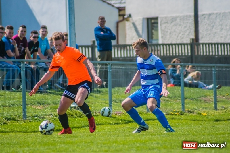 Zdjęcie w galerii na portalu naszraciborz.pl: A klasa. Zwycięska Wielka Sobota Studziennej wiadomości z regionu