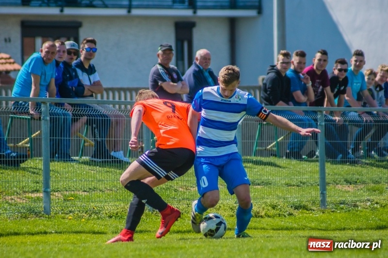 Zdjęcie w galerii na portalu naszraciborz.pl: A klasa. Zwycięska Wielka Sobota Studziennej wiadomości z regionu