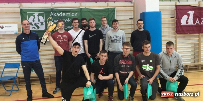Zdjęcie w galerii na portalu naszraciborz.pl: Akademicy z PWSZ szykują się do turnieju finałowego MP  wiadomości z regionu