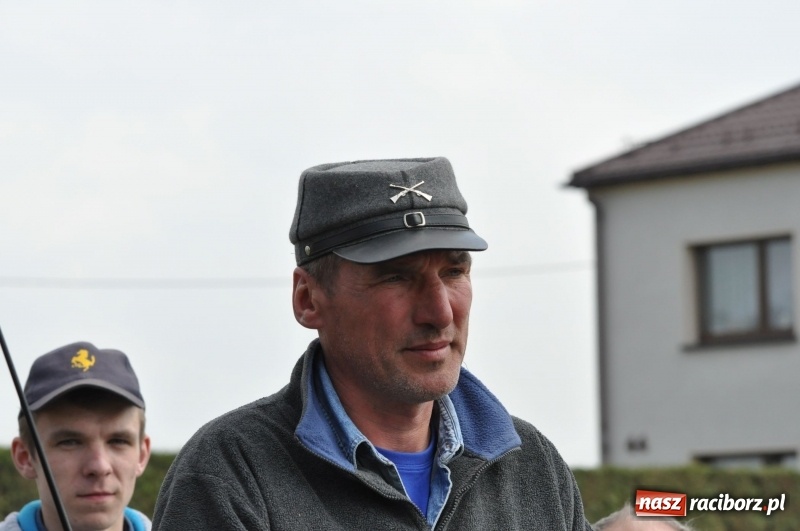 Zdjęcie w galerii na portalu naszraciborz.pl: Procesja konna w Pietrowicach Wielkich z premierem na pokładzie [FOTO i WIDEO] wiadomości z regionu