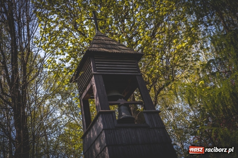 Zdjęcie w galerii na portalu naszraciborz.pl: Procesja konna w Pietrowicach Wielkich z premierem na pokładzie [FOTO i WIDEO] wiadomości z regionu