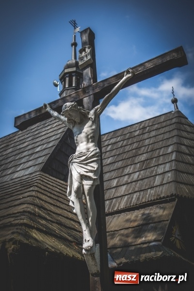 Zdjęcie w galerii na portalu naszraciborz.pl: Procesja konna w Pietrowicach Wielkich z premierem na pokładzie [FOTO i WIDEO] wiadomości z regionu