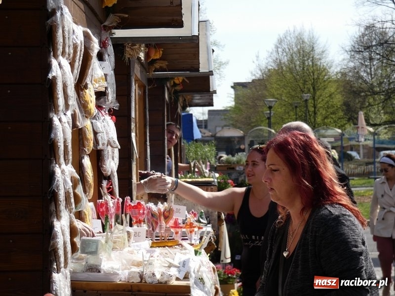 Zdjęcie w galerii na portalu naszraciborz.pl: Polak i Czech dwa bratanki. Prezydent otwierał jarmark w Ostrawie wiadomości z regionu