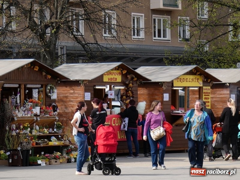 Zdjęcie w galerii na portalu naszraciborz.pl: Polak i Czech dwa bratanki. Prezydent otwierał jarmark w Ostrawie wiadomości z regionu