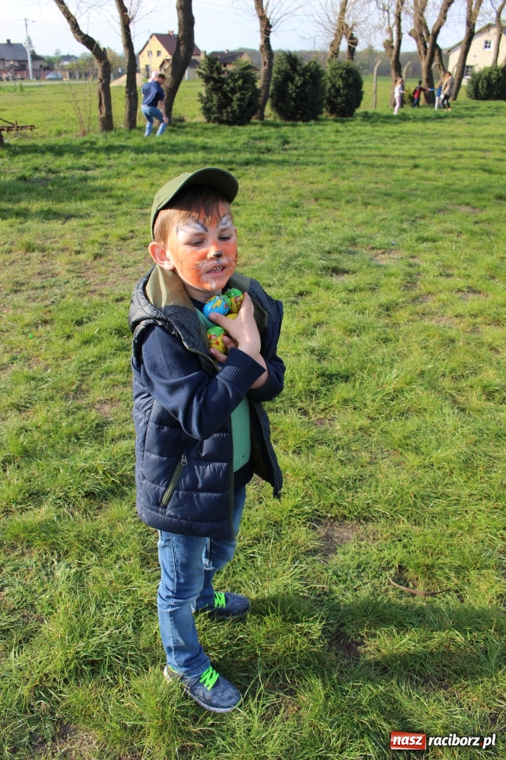 Zdjęcie w galerii na portalu naszraciborz.pl: W Babicach zorganizowali świąteczny bieg kelnera wiadomości z regionu