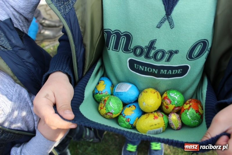 Zdjęcie w galerii na portalu naszraciborz.pl: W Babicach zorganizowali świąteczny bieg kelnera wiadomości z regionu