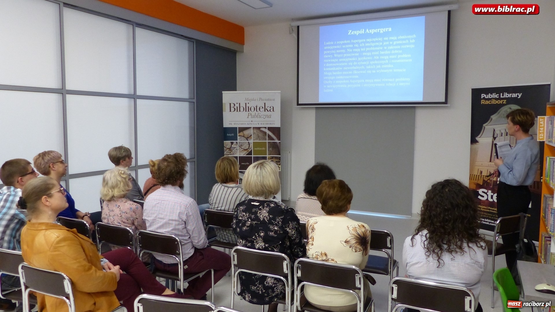 Zdjęcie w galerii na portalu naszraciborz.pl: Autyzm – wiem i rozumiem. Nowa wystawa w raciborskiej bibliotece wiadomości z regionu