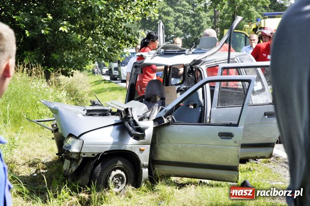 Zdjęcie w galerii na portalu naszraciborz.pl: Groźny wypadek w Babicach wiadomości z regionu