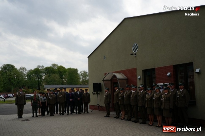 Zdjęcie w galerii na portalu naszraciborz.pl: Śląscy pogranicznicy uczcili pamięć ofiar katyńskich  wiadomości z regionu