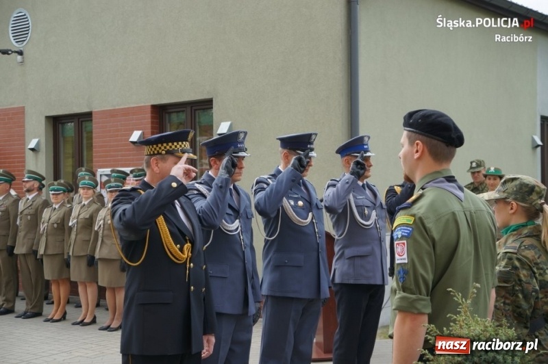 Zdjęcie w galerii na portalu naszraciborz.pl: Śląscy pogranicznicy uczcili pamięć ofiar katyńskich  wiadomości z regionu