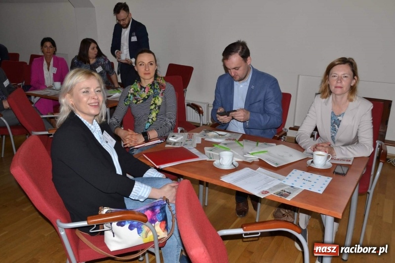 Zdjęcie w galerii na portalu naszraciborz.pl: Śniadanie biznesowe Subregionu Zachodniego za nami wiadomości z regionu