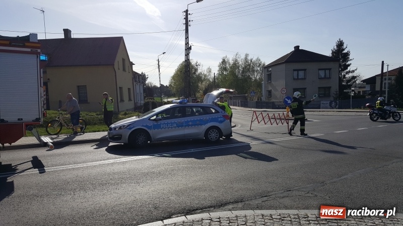Zdjęcie w galerii na portalu naszraciborz.pl: Stan rannej 17-latki z Tworkowa stabilny. Policja wyjaśnia przyczyny wypadku  wiadomości z regionu
