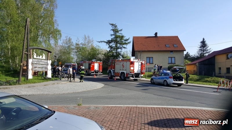 Zdjęcie w galerii na portalu naszraciborz.pl: Stan rannej 17-latki z Tworkowa stabilny. Policja wyjaśnia przyczyny wypadku  wiadomości z regionu