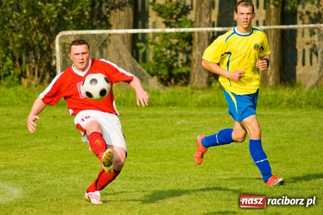 Zdjęcie w galerii na portalu naszraciborz.pl: Kogo wpuścimy? Cyrk w C-klasie wiadomości z regionu