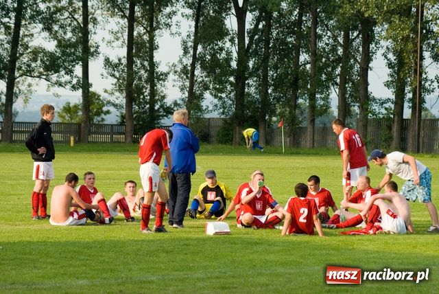 Zdjęcie w galerii na portalu naszraciborz.pl: Kogo wpuścimy? Cyrk w C-klasie wiadomości z regionu